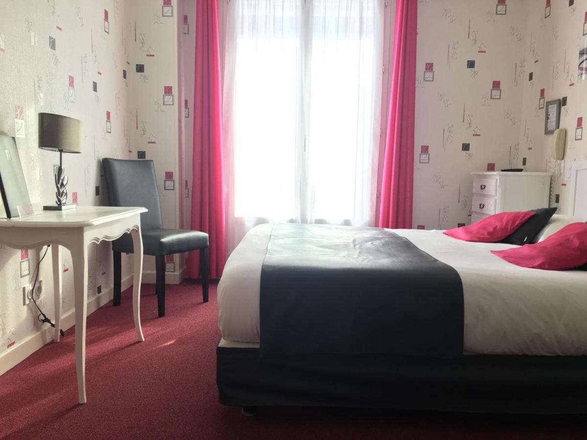 Hotel Restaurant Le Grillon Chambon-sur-Lac Εξωτερικό φωτογραφία